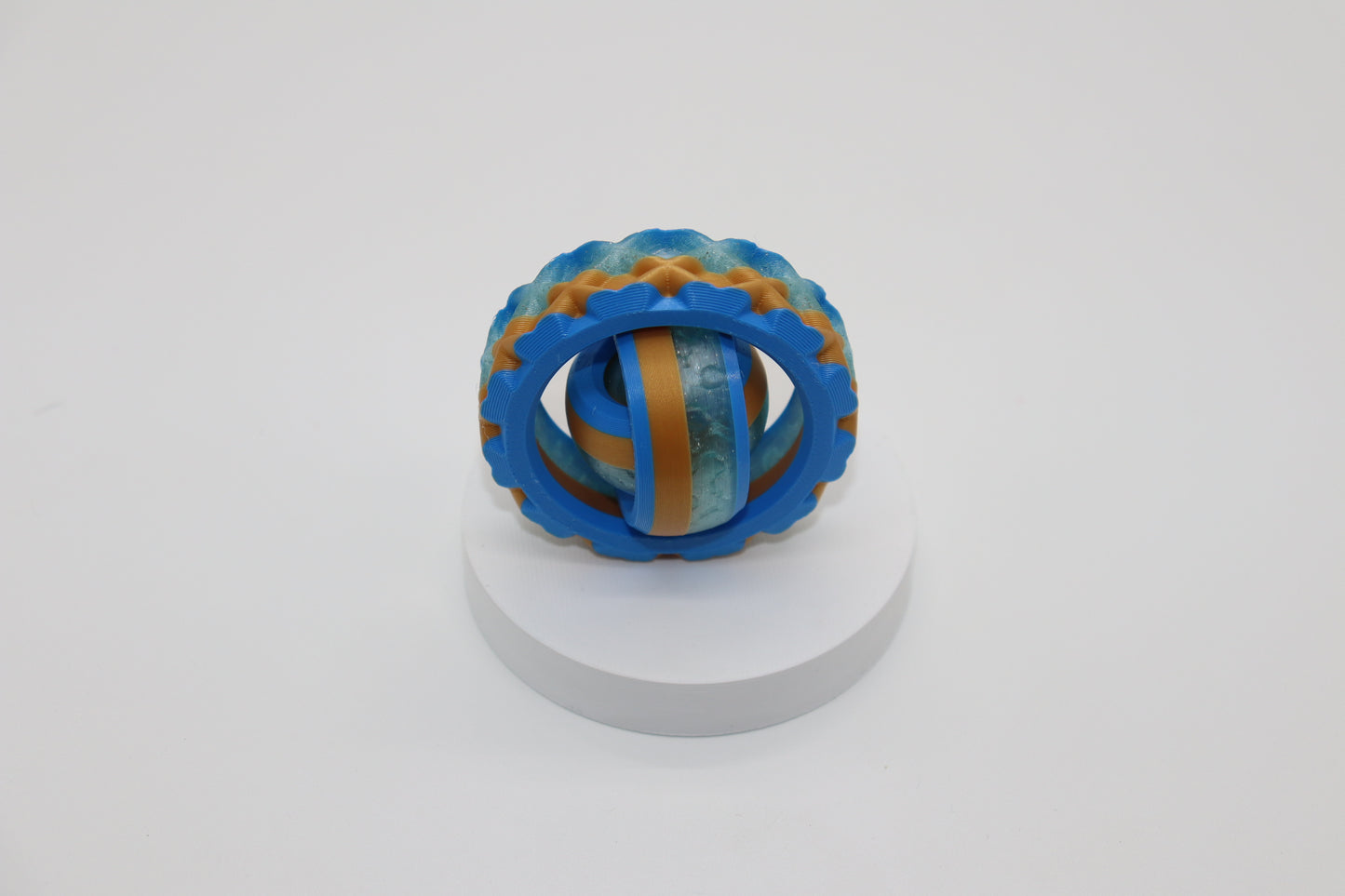Gyro Spinner – Endless Motion, Mesmerizing Fun