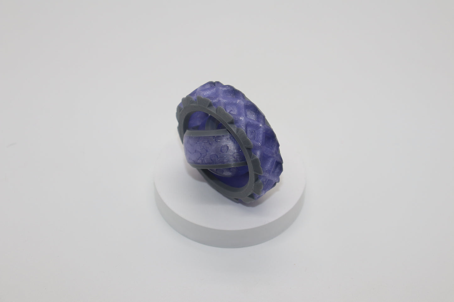 Gyro Spinner – Endless Motion, Mesmerizing Fun