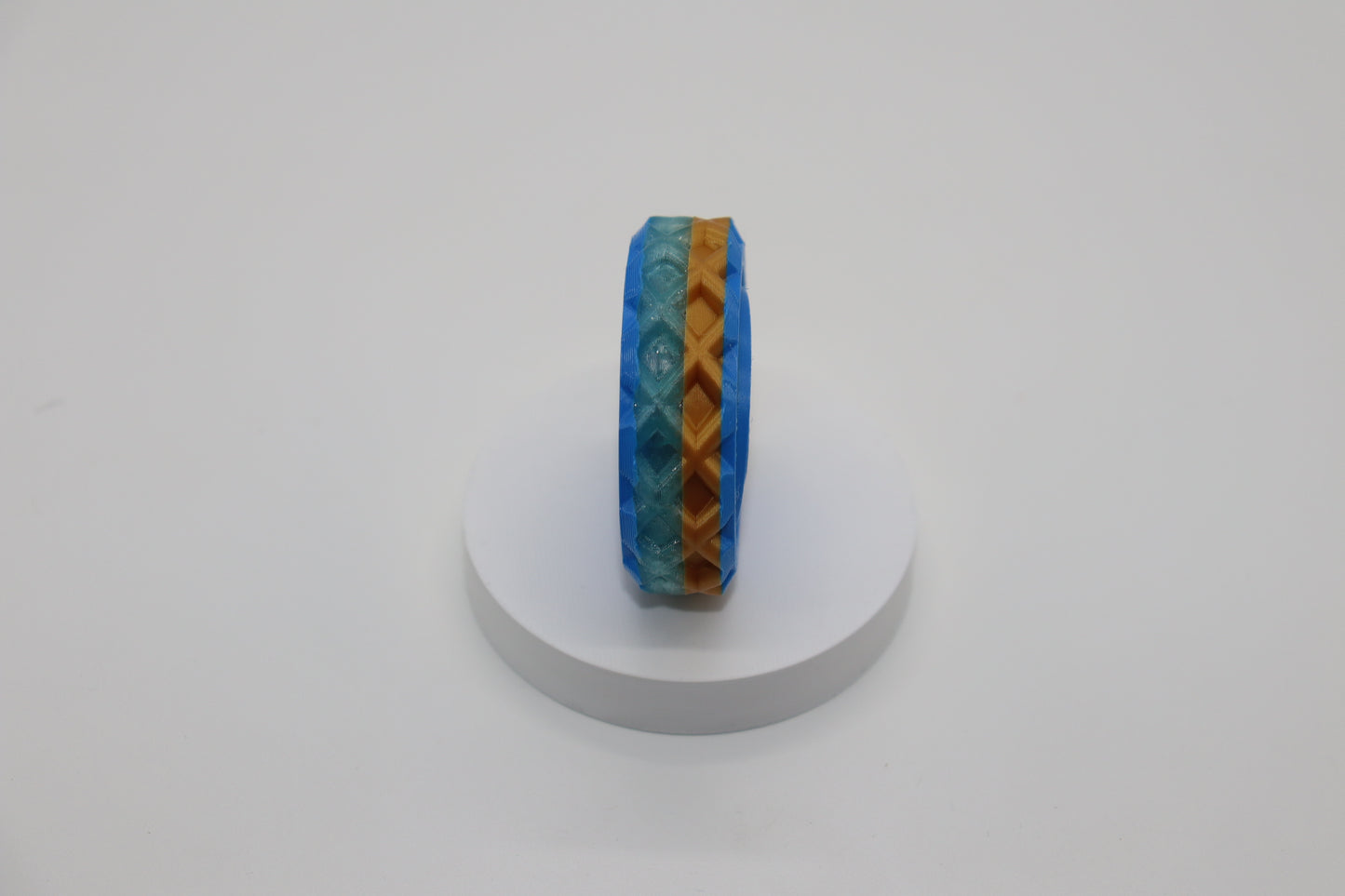 Gyro Spinner – Endless Motion, Mesmerizing Fun
